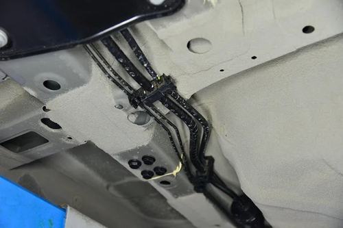 车底防护板设计趋同 本田奥德赛引发的观感联想